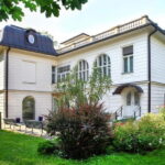 Vienna: Klimt Villa (Gustav Klimt Atelier & Museum) Ticket - Exploring the Klimt Villa: A Walk Through the Heart of Vienna’s Art Scene