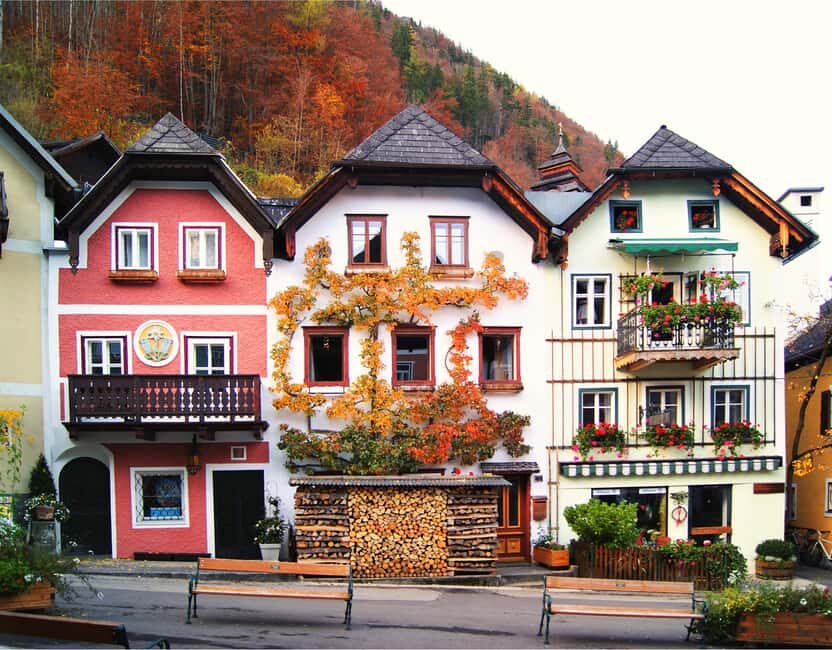 Vienna: Melk, Hallstatt, Salzburg and Mountains Lakes Tour - The Practicalities and Value