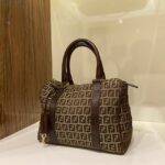Vienna: Private Luxury Shopping & Afternoon Tea Experience - What Travelers Say