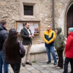 Vienna: Romanian Heritage and Christmas Markets Guided Tour - Maria am Gestade: A Window into Vienna’s Past