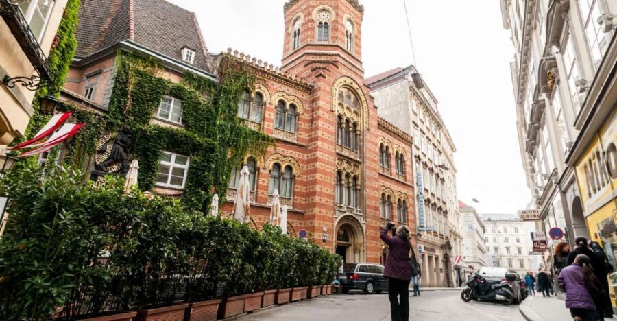 Vienna: Romantic Old Town 2-Hour Discovery Tour - Why This Tour Is Worth It