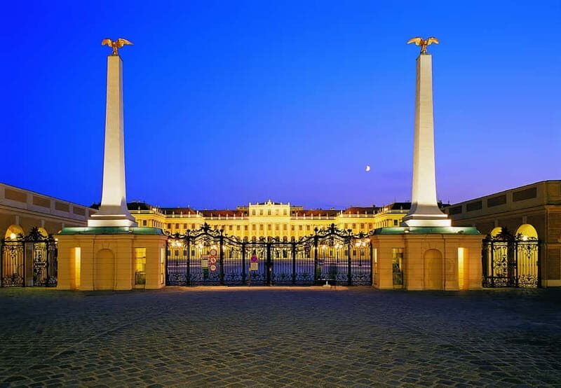 Vienna: Schönbrunn Palace Evening Tour, Dinner and Concert - The Sum Up