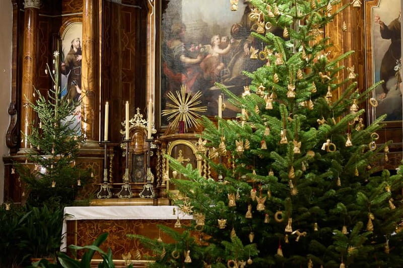 Vienna: Ticket for Christmas Concert at Capuchin Church - The Experience in Detail