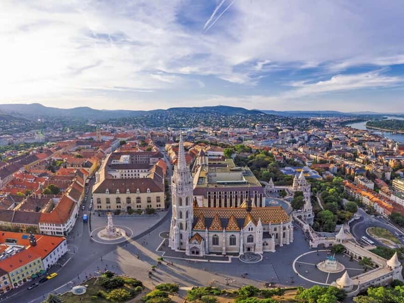 Vienna to Bratislava & Budapest Private Minivan Tour - Deep Dive into the Itinerary