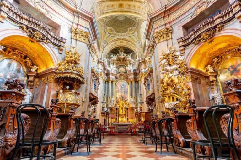 Vienna Walking Tour, Hofburg Palace, St Stephens Cathedral - FAQs