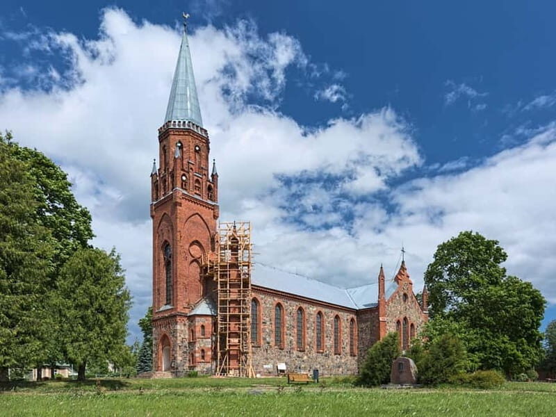 Viljandi: City Highlights Private Walking Tour - The Experience in Context