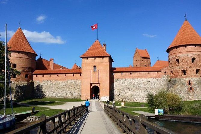 Vilnius Custom Day Trip to Trakai and Kernave - Practical Tips and Considerations