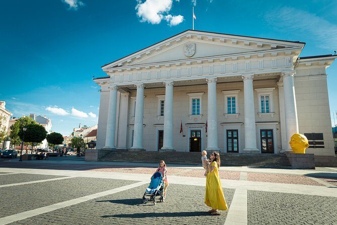 Vilnius Private Photoshoot Tour - FAQs