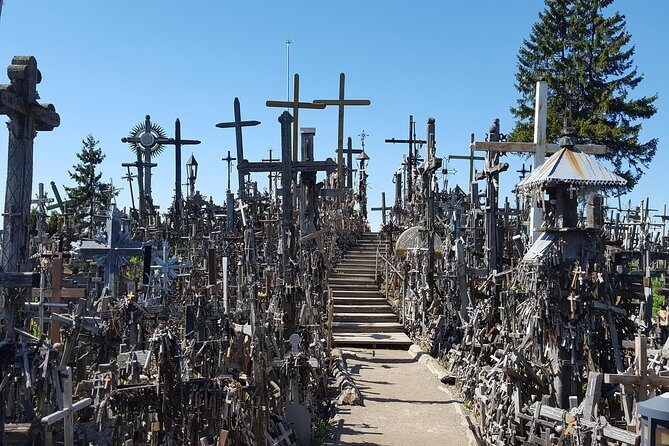Vilnius to Riga Day Trip: The Hill of Crosses, Rundale Palace and Bauska Castle - Transportation and Logistics