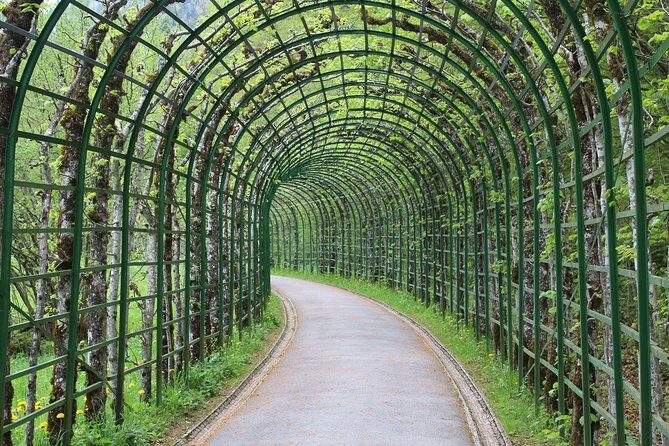 VIP Day Trip Neuschwanstein and Linderhof Castle from Munich - Why This Tour Stands Out