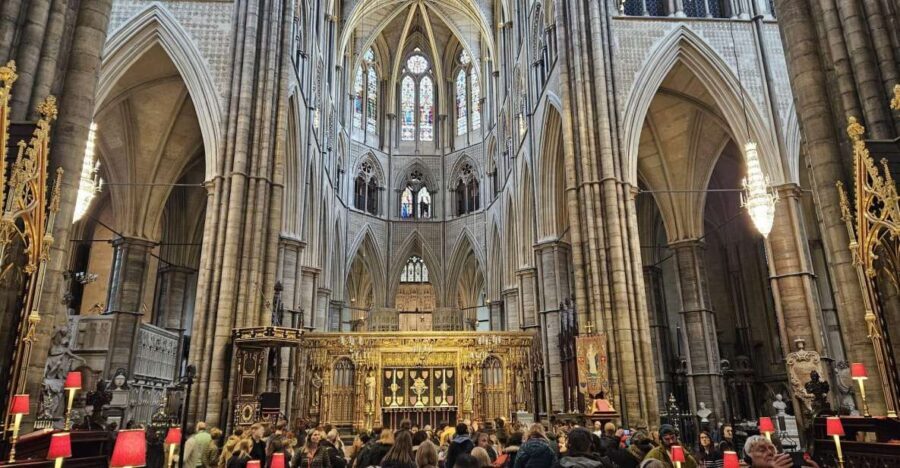 VIP Westminster Abbey & Upper Gallery and Buckingham Palace - An In-Depth Look at the Tour Experience