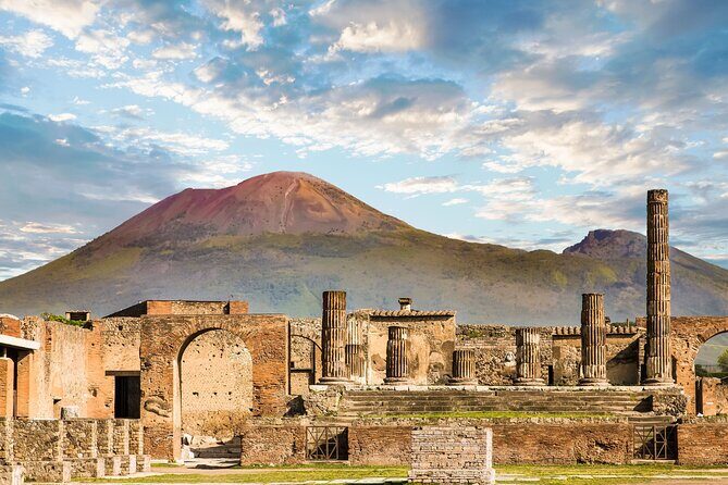 Visit of Pompei and Wine Tasting with Lunch from Amalfi - What to Expect and Why It Matters