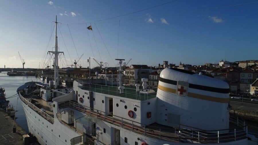 Visit to Gil Eannes hospital Ship Museum - An In-Depth Look at the Gil Eannes Hospital Ship Museum Experience