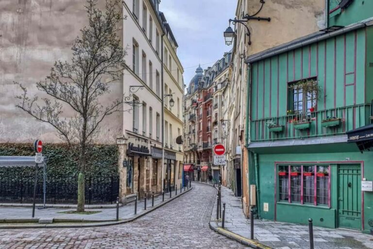 Visita in italiano: Quartiere Latino, Marais o Lungo Senna - Exploring Paris with a Native Italian Guide