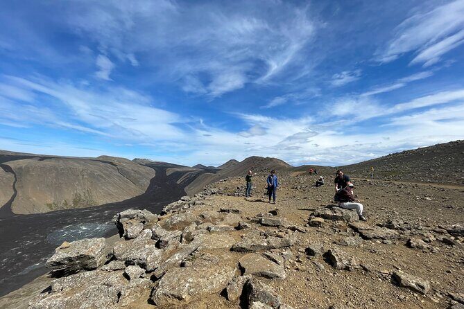 Volcano Hike and Grindavík Visit from Reykjavik - The Sum Up: Who Will Truly Enjoy This Tour?