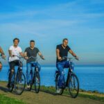 Volendam: Bike Rental including Highlights-Routes - Who Will Love This Experience?