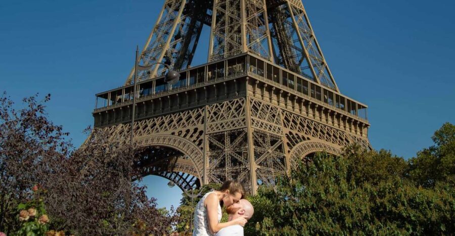 Vows Renewal Ceremony with Photoshoot - Paris - Why This Experience Stands Out
