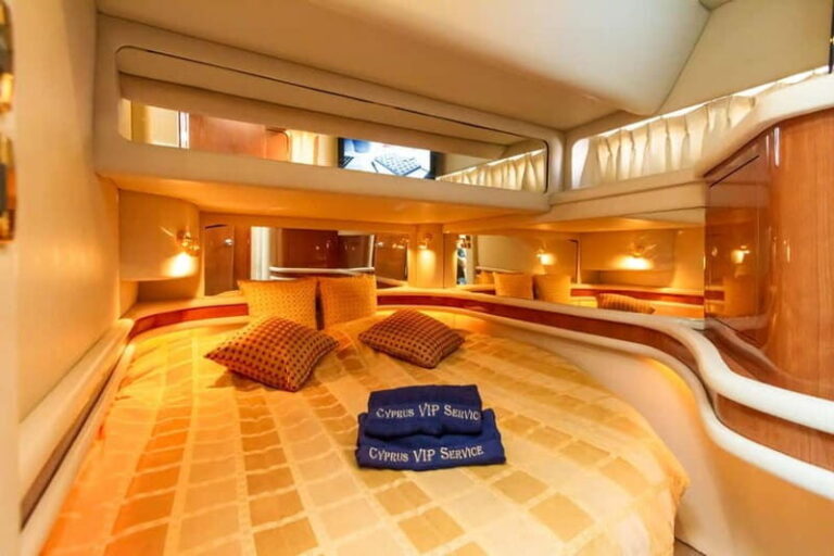 Voyager - Sea Ray 52 - The Itinerary: What Makes a Day on the Water Special?