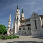 Wachau Valley: 3 Castles & Wine Private Guided Day Tour - What’s Included and What to Consider