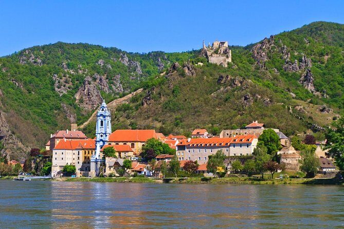 Wachau Valley Vines: A Culinary and Cultural Private Experience - What Makes This Tour Stand Out?
