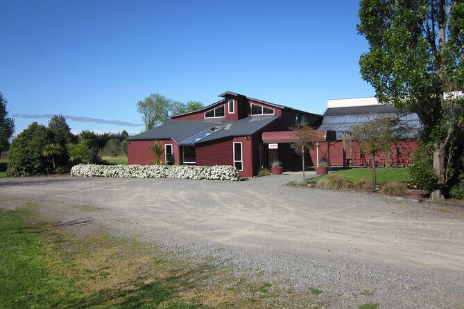 Waipara Valley Winery Tour Wine Tastings and Scenic Views - Deep Dive into the Itinerary