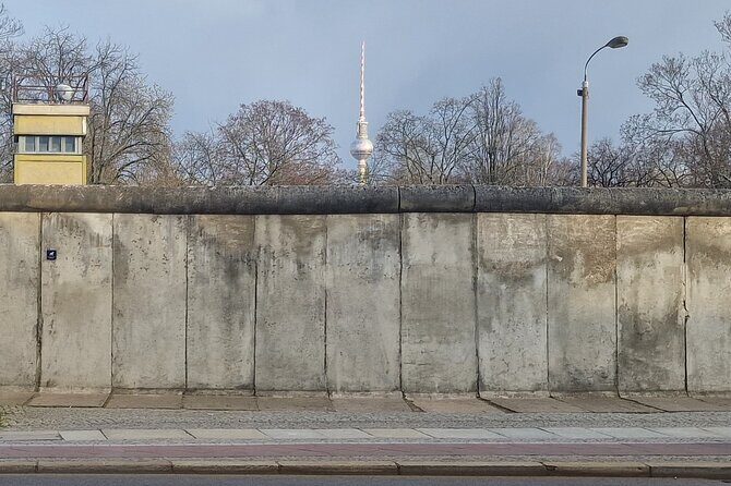 Walking on the Wall: 3-Hour Tour in Berlin - A Detailed Look at What You Can Expect