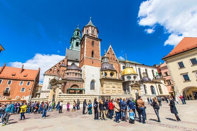 Walking Tour in Iconic Monuments of Krakow Poland - Who Should Sign Up?