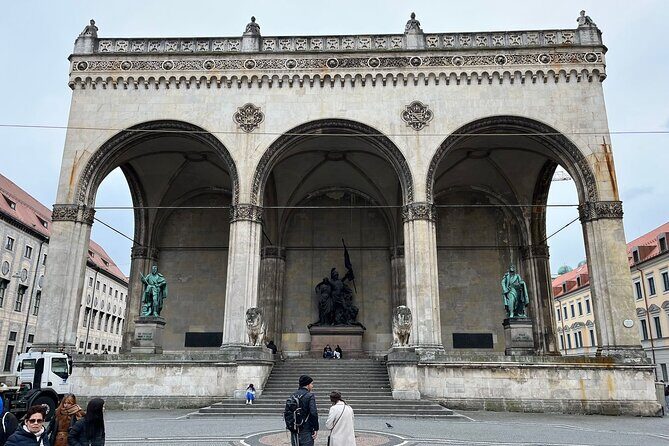 Walking Tour on Origins of Nazism in Munich - English - FAQs