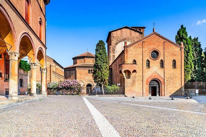 Walking tour unveiling Bologna - Exploring Bologna on Foot: An In-Depth Look