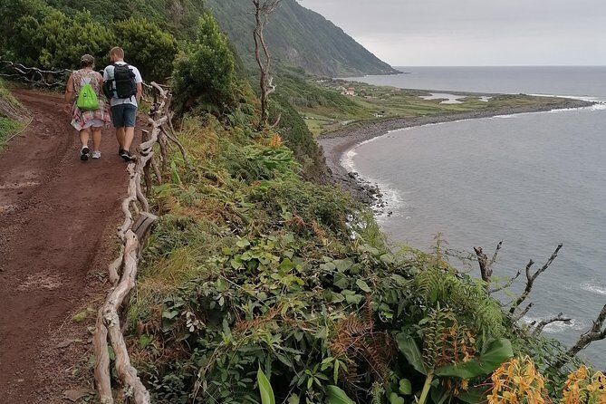 Walking Trail / Tour - Fajã Caldeira Santo Cristo - Who would love this tour?