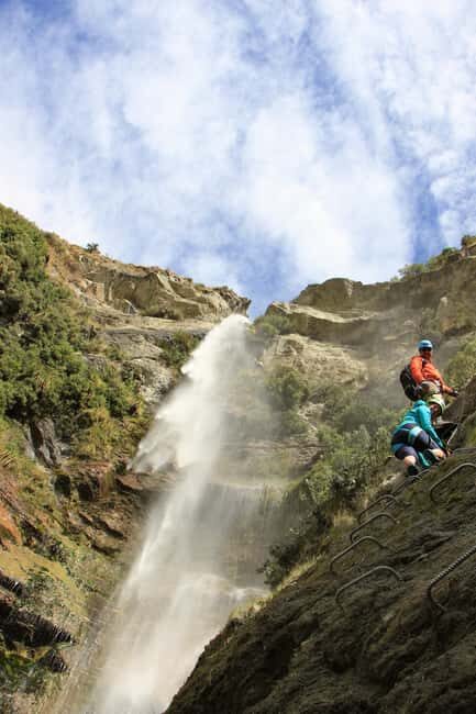 Wanaka: 6-hour Advanced Waterfall Cable Climb - Who Should Sign Up?