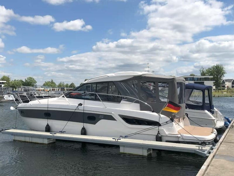Waren (Müritz): Day cruise motor yacht with skipper - 8 hours - Who Will Love This Tour?