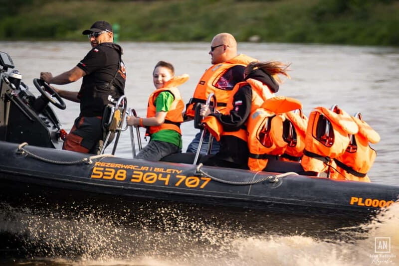Warsaw: Adrenaline Ride on the Vistula River (Wisa) - The Itinerary in Detail