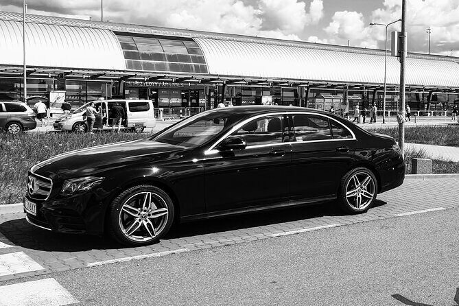 Warsaw Chopin Airport Private Transfer - Who Should Consider This Service?