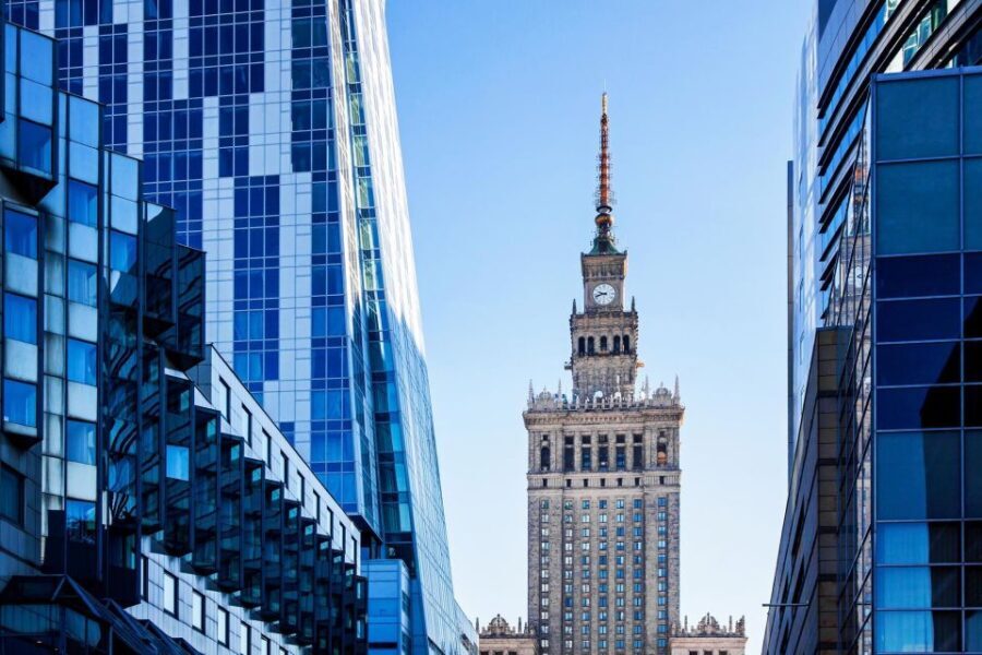 Warsaw: Express Walk with a Local in 60 minutes - Drawbacks or Considerations