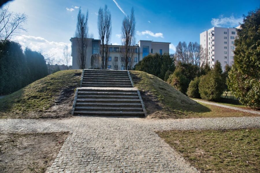 Warsaw: Jewish Heritage & Holocaust Walking Tour - Final Thoughts: Why Choose This Tour?