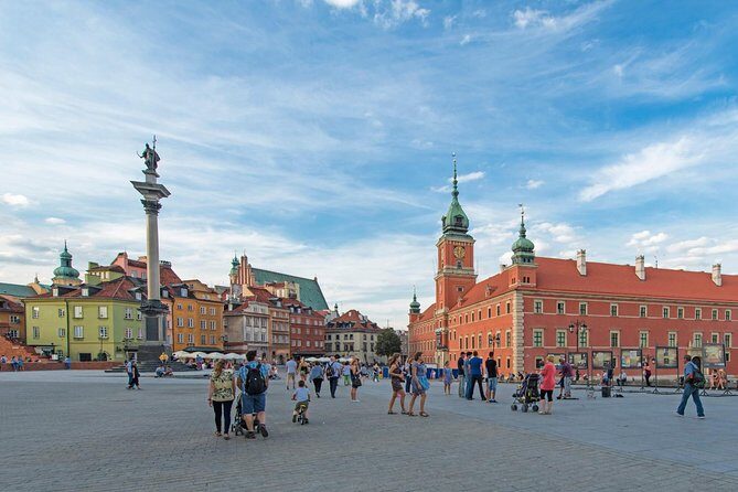 Warsaw Layover City Tour by car with airport pick-up - Who Should Consider This Tour?