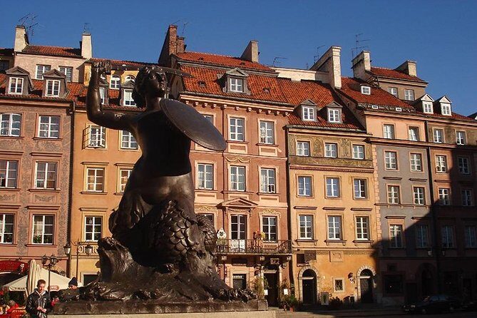 Warsaw Old Town with Royal Castle + Royal Route: SMALL GROUP /inc. Pick-up/ - Frequently Asked Questions