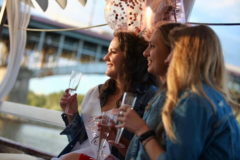 Warsaw: Private Gondola Cruise for Special Occasions - Who Should Consider This Experience?