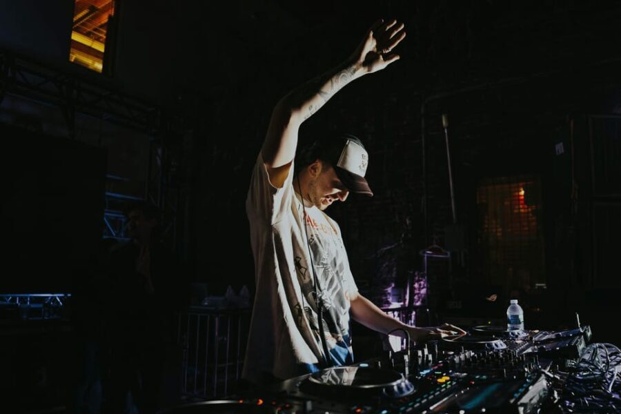 Warsaw: Skip-the-Line Entry to Room 13 Club + Welcome Shot - A Deep Dive into the Night at Room 13 Club