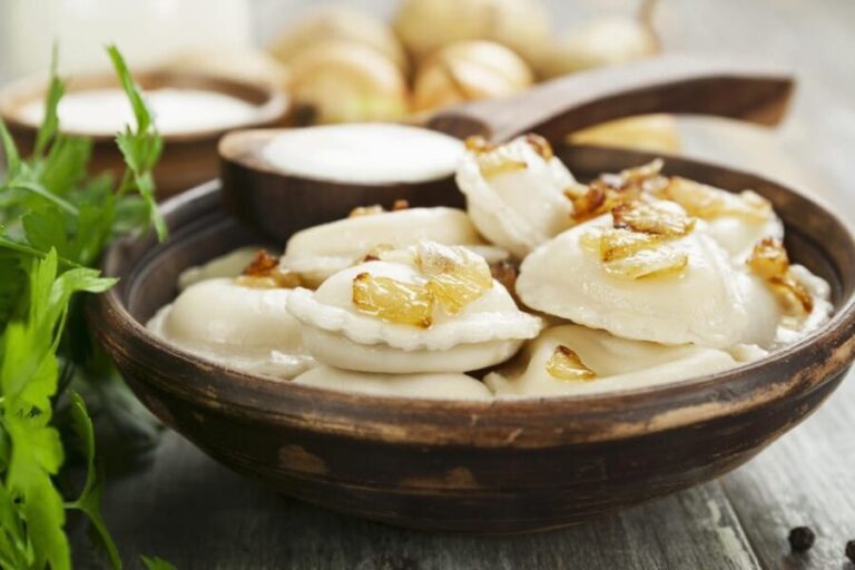 Warsaw: Traditional Pierogi Dinner with Beer - An In-Depth Look at the Warsaw Pierogi Dinner Experience