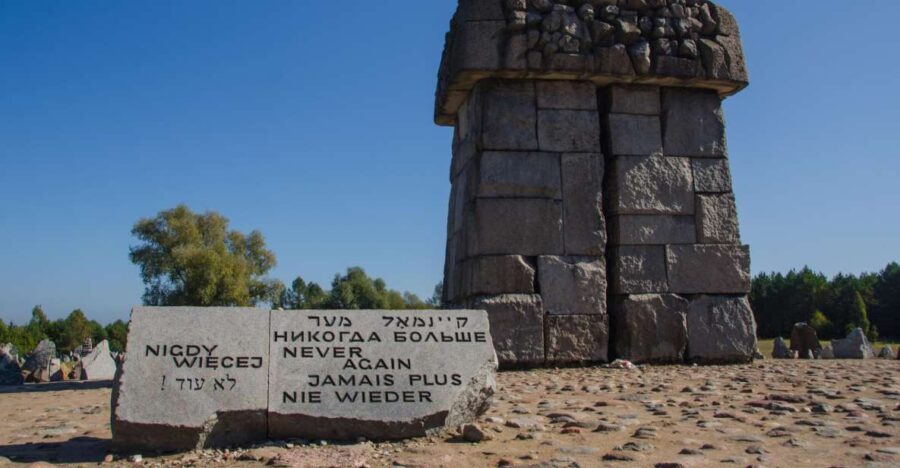 Warsaw: Treblinka Heartbreaking Concentration Camp Tour - The Experience of the Guided Tour