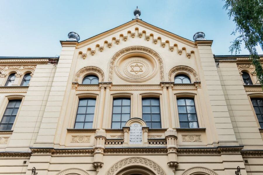 Warsaw: Warsaw Ghetto Private Walking Tour with Hotel Pickup - Price and Value