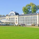 Warsaw: Warsaw Historical Group Tour with Pickup & Drop-Off - The Experience of Guides & Authenticity