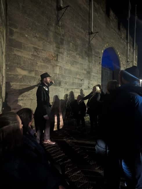 Warwick: Ghost, Crime & Murder Walking Tour - Practical Details and Tips