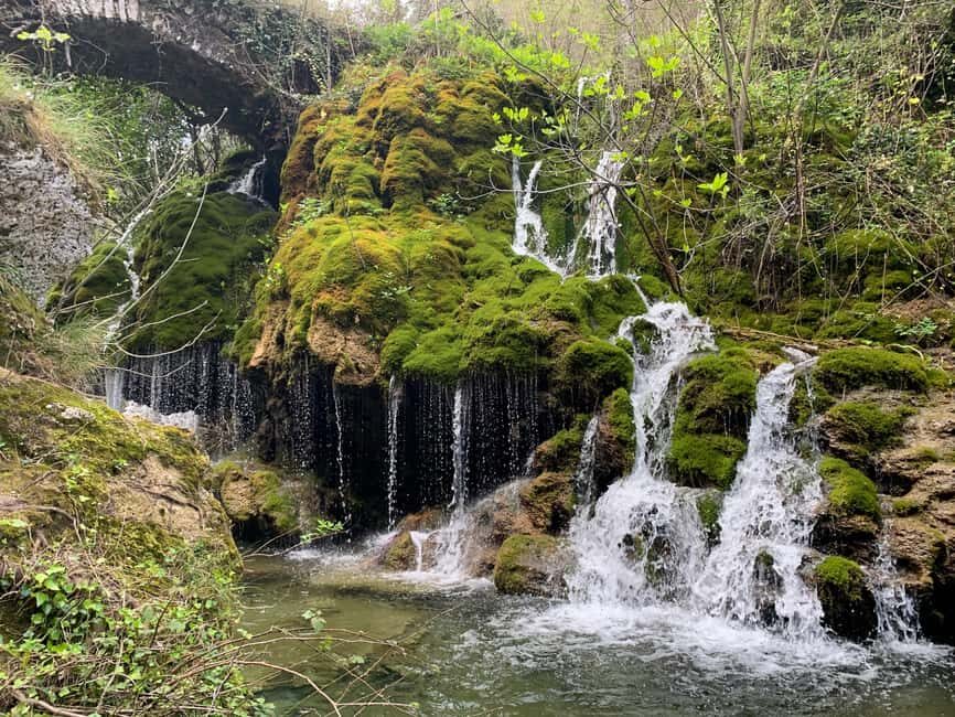 Waterfall Capelli di Venere: Nature Against Magic Tour - A Closer Look at the Waterfall Capelli di Venere: Nature Against Magic Tour
