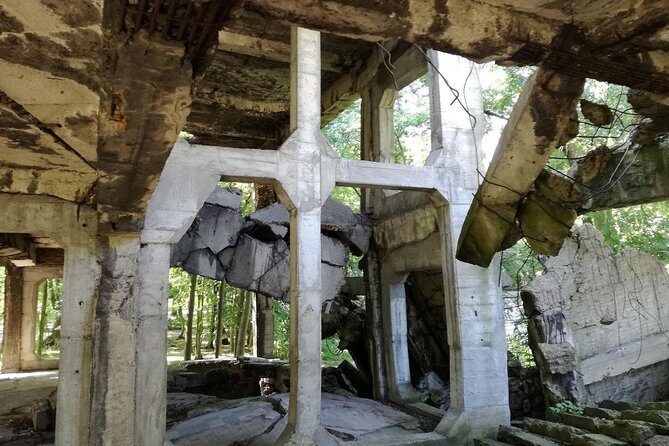 Westerplatte - 2h private trip by luxury car| - FAQ