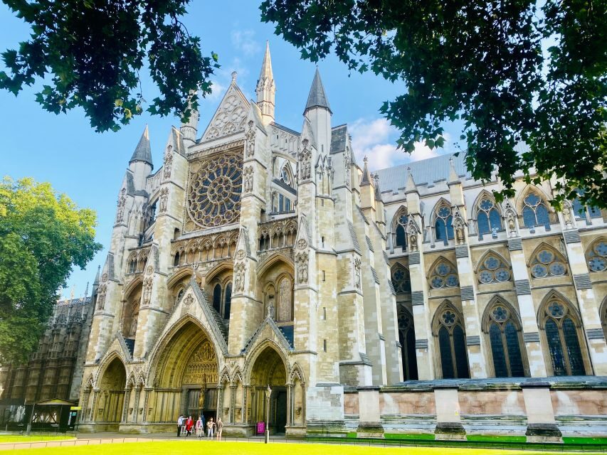 Westminster Abbey Skip-the-Line Entry and Private Tour - Who Will Benefit Most?