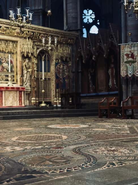 Westminster Abbey Tour with Changing of the Guard and Royal Palaces - Practical Details and Logistics