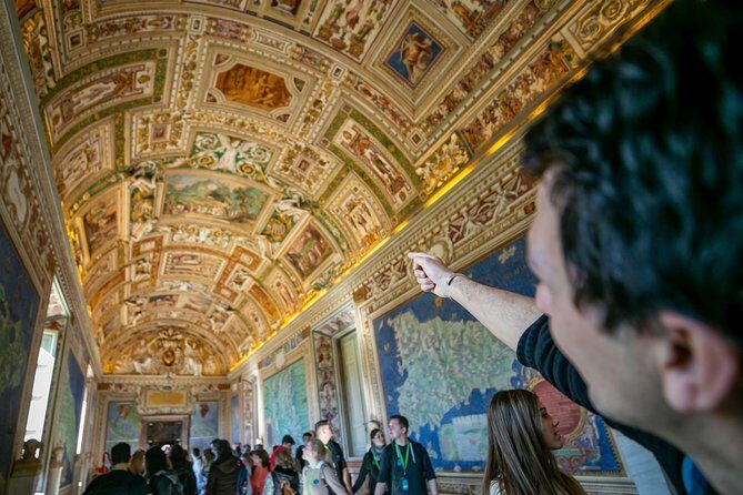 Wheelchair Accessible Sistine Chapel & Vatican Private Tour for Disable Visitors - Why This Tour Offers Great Value